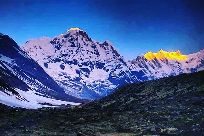 11-Day Hike Tour to Annapurna Base Camp Bliss in Kathmandu - Days 8 and 9: Descending to Sinuwa and soaking at Jhinu