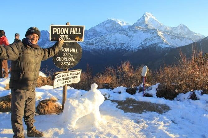 12 Days Annapurna Circuit Trek from Kathmandu - Day 3: Chame to Upper Pisang and the first big views