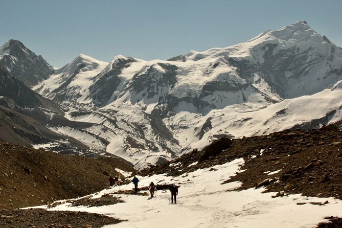 14 Days Annapurna Circuit Trek - Crossing Thorong La to Muktinath