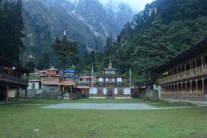 16 Day Private Manaslu Circuit Trek from Kathmandu - Days 7 and 8: Namrung and the first Manaslu views