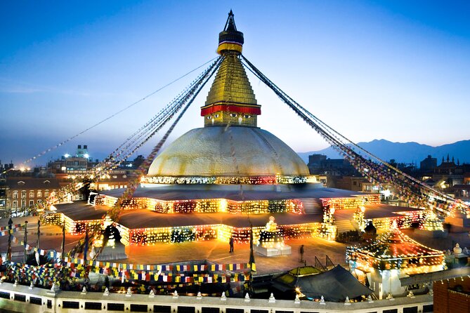 8 Days Tour in Nepal (Accommodation at 5 Star Hotel) - Day 1: Airport arrival and an easy first look at Thamel