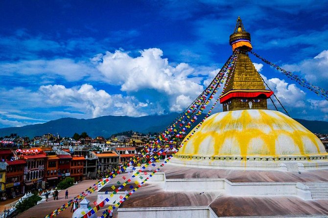 8 Days Tour in Nepal - Kathmandu, Chitwan & Pokhara (3 & 4 Star) - Day 6: Waterfalls, caves, temples, and Phewa Lake
