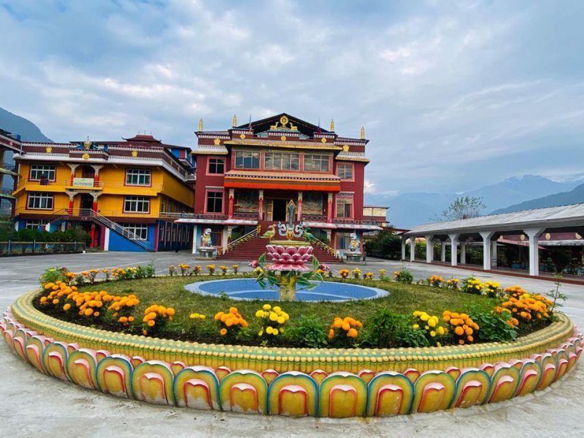 Afternoon Tibetan cultural tour - Butter tea in a Tibetan family home