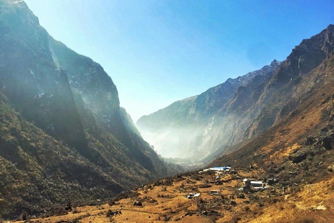 Annapurna base camp -9 days - Day 5: Bamboo, the sacred valley, and Machhapuchhre Base Camp