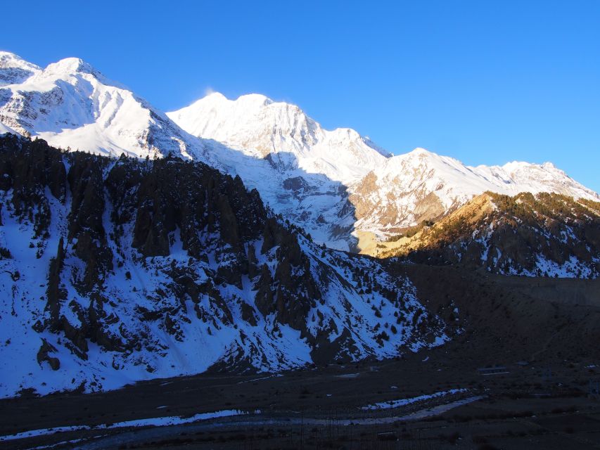 Annapurna Circuit Trekking 13 Days - Thorong La and Muktinath: the defining day