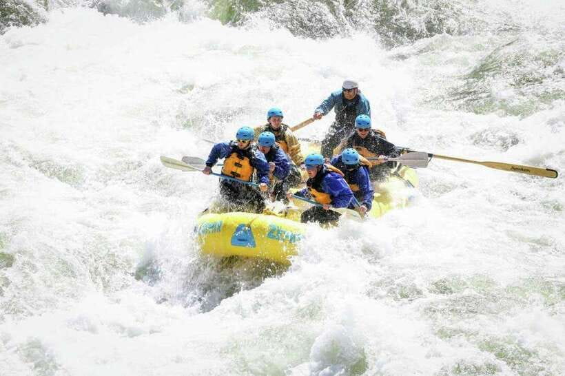 Beginner-Friendly Rafting Adventure on the Trishuli River - Charaudi preparation and the safety briefing