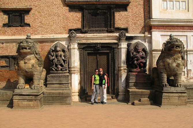 Bhaktapur Old City and Durbar Square Half-Day Tour - Entering Bhaktapur Durbar Square