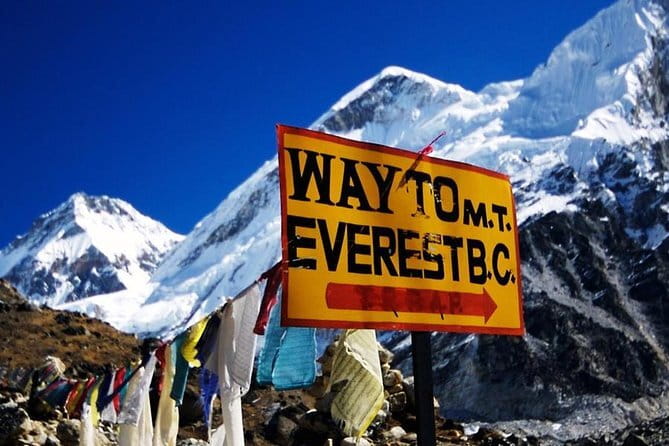 Dancing in the Manaslu Circuit Trek - Day 5: Namrung to Shyala