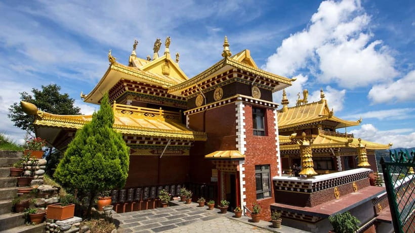 Dhulikhel Namobuddha and Panauti a day Tour from Kathmandu - Dhulikhel: a short introduction to the hills