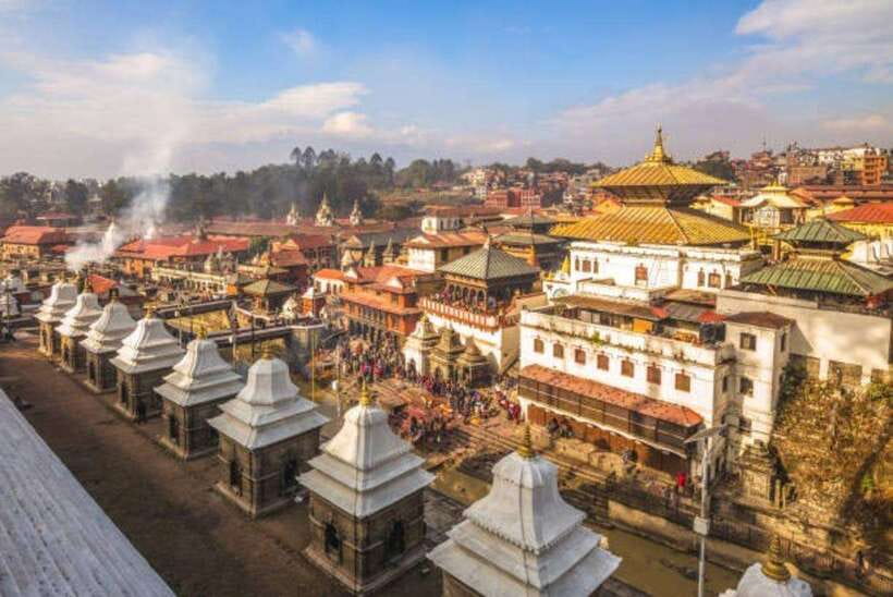 Essence of Nepal: 4-Day Tour Kathmandu, Nagarkot & Pokhara - Day 1: Kathmandu’s temples and hilltop views