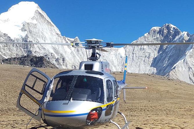 Everest Base Camp Helicopter Tour landing at Hotel Everest View - The Everest Base Camp and Kala Patthar flyover
