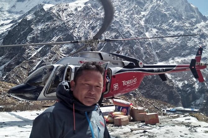 Everest Base Camp Helicopter Tour Stop at Hotel Everest View. - Seeing Everest Base Camp from above