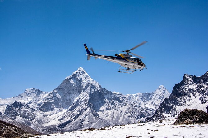 Everest Base Camp Helicopter Tour with Stop at Everest View Hotel - Kala Patthar and the closest Everest views