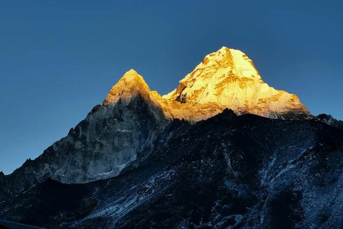 Everest Base Camp Trek - 14 Days - Day 10: Kala Patthar at 5,555 meters