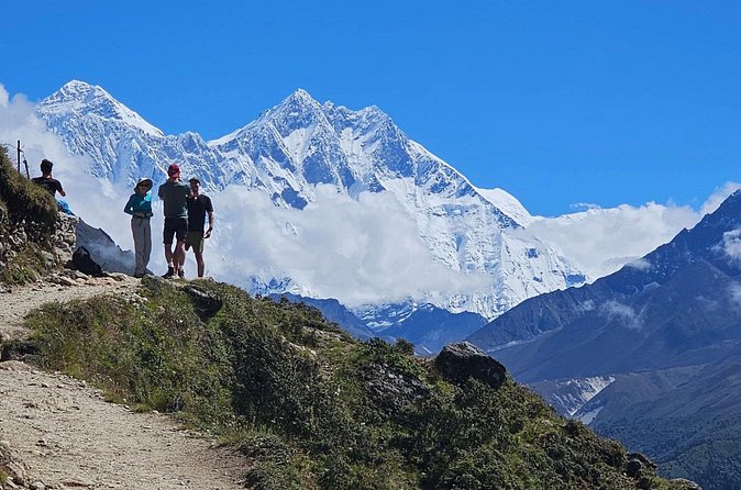 Everest Base Camp Trek - Day 6: A second acclimatization day at Dingboche
