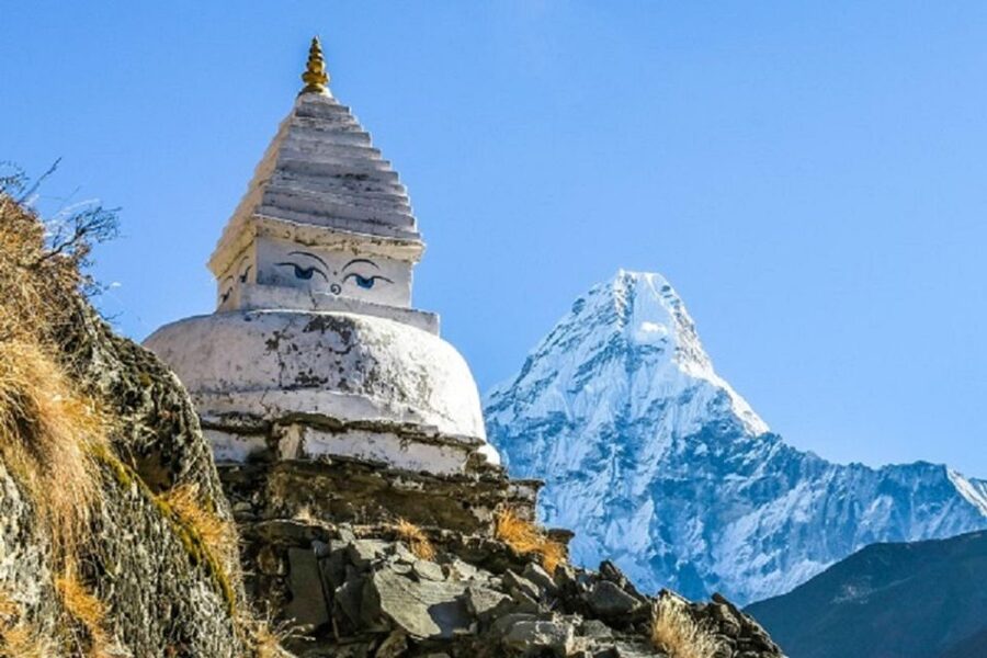 Everest Base Camp Trek: A short EBC Trek to Iconic Himalaya - Day 2: Namche Bazaar brings the first serious climb