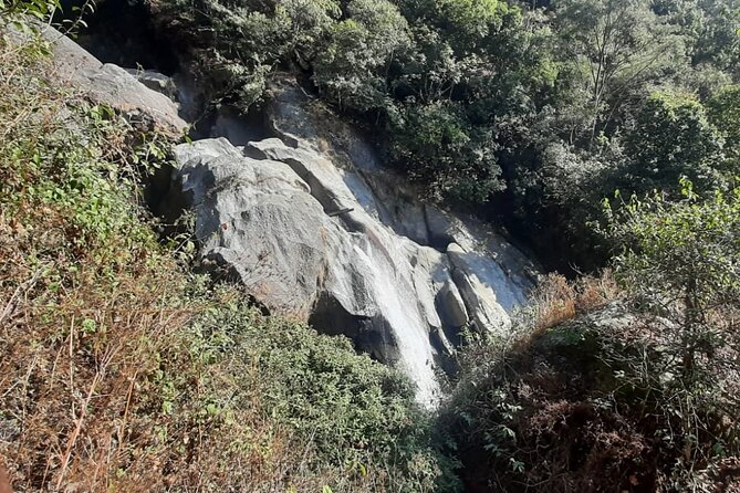 Everest Base Camp Trek and Kathmandu Tour: 15 Days - Day 8: Dungla, memorial stupas, and Lobuche