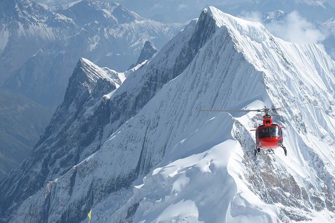Everest Base Camp Trek with Helicopter Return from Gorakshep to Lukla - Day 4: Acclimatizing around Namche