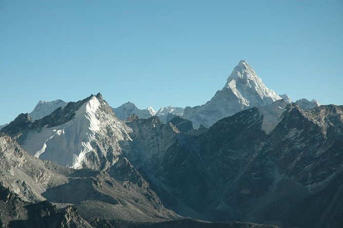 Everest Base Camp with Gokyo Lake 17 Days - Key points to know before booking