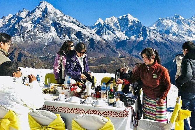 Everest Helicopter Tour - Everest by helicopter from Kathmandu