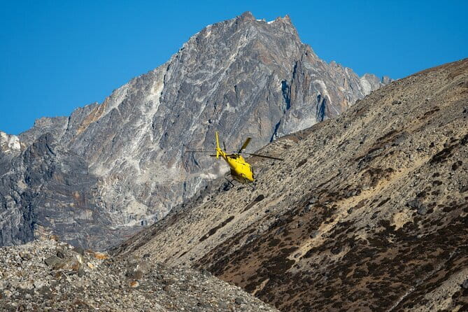 Everest Panorama Helicopter Tour - The first views over Kathmandu and Bhaktapur