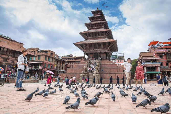 Experiential Tour of Nepal. - Pokhara and the early Himalayan light