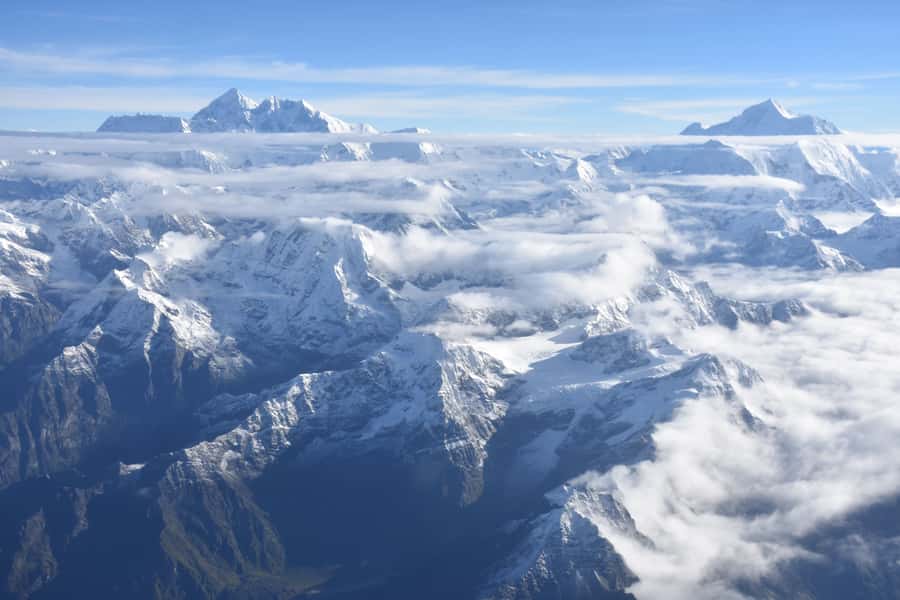 From Kathmandu: 1 hour Panoramic Everest Flight - Why the guaranteed window seat matters