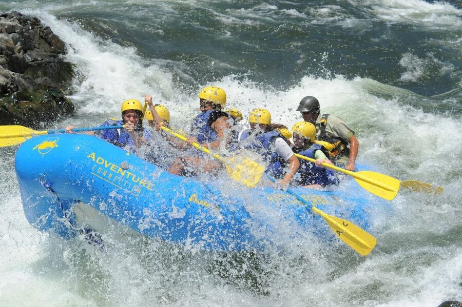 From Kathmandu / Pokhara / Chitwan: River Rafting - 1 Day - Meeting the raft crew and learning the safety basics