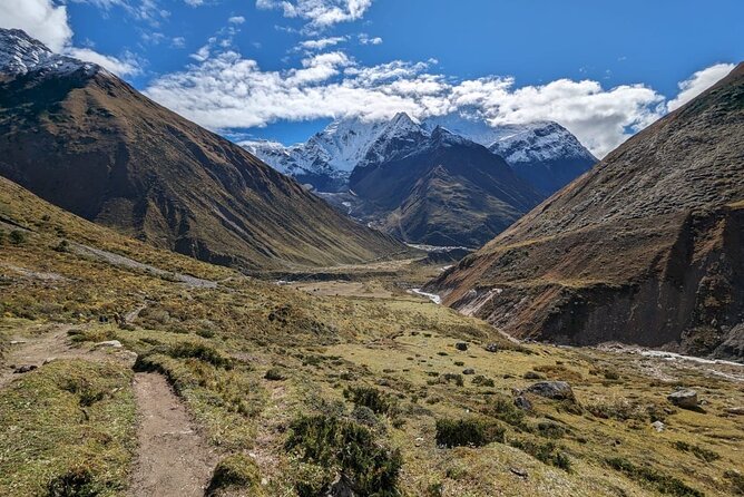 Jeep Trip to Upper Mustang - Days 1 and 2: Kathmandu temples and trip preparation