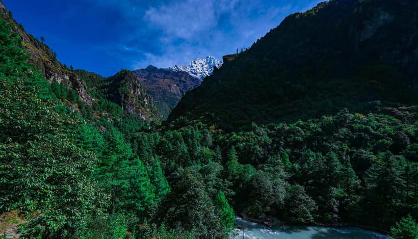 Kathmandu: 15-Day Everest Base Camp Trek with Guide - What the $675 package really covers