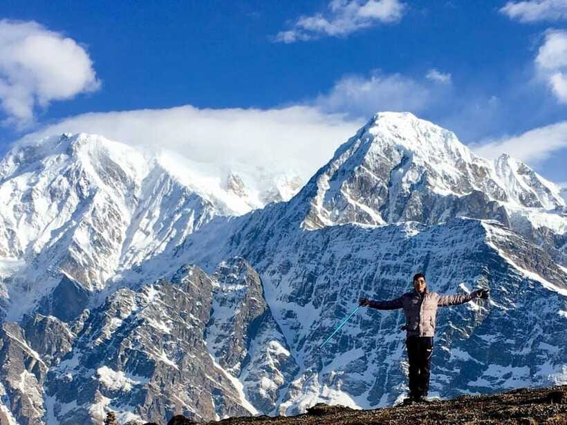 Kathmandu: 8-Day Annapurna Circuit Trek via Thorong La Pass - Day 3: Pisang to Manang and the first real altitude gain