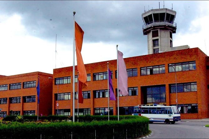 Kathmandu Airport Departure Transfer – Easy, Safe & Hassle-Free - Service details that matter with luggage