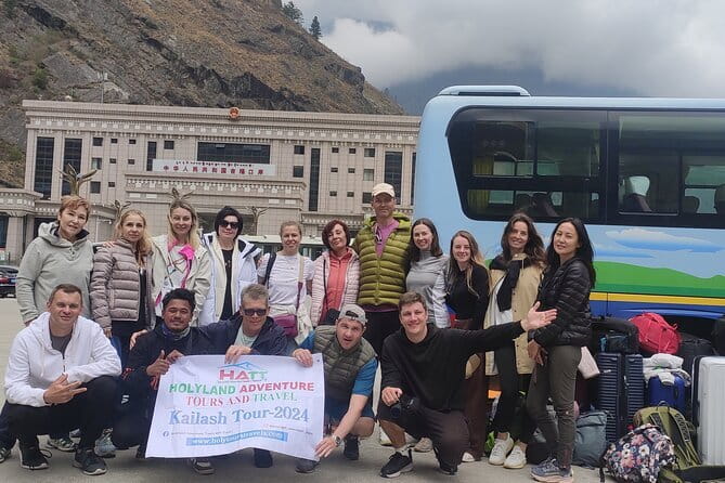 Kathmandu Airport Pickup and Drop-off Services - Why a booked airport ride helps in Kathmandu