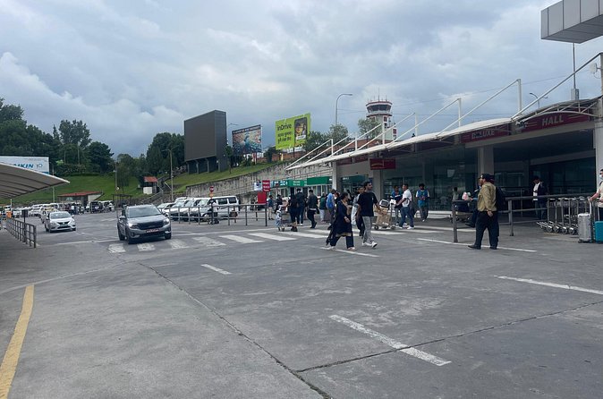 Kathmandu Airport Private Arrival & Departure Service - Arrival service versus departure service