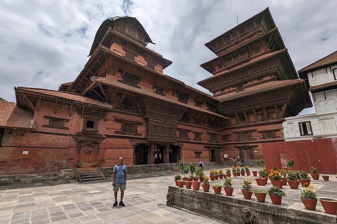 Kathmandu Durbar Square - Private/Small Group - What the guides add to the experience