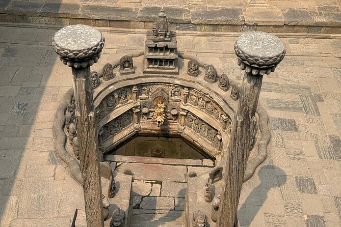 Kathmandu Full Day Tour - Pashupatinath Temple and Hindu devotion