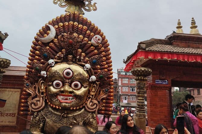 Kathmandu Heritage Day Tour with Nagarkot Sunset View - Kathmandu Durbar Square: a strong opening hour