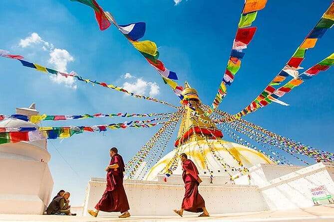 Kathmandu: Kopan Monastery, Swayambhu and Boudha Nath Stupa Tour - Three Buddhist landmarks, one well-planned morning
