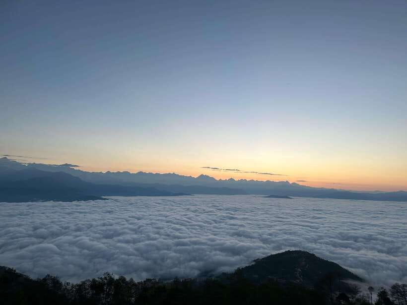 Kathmandu: Nagarkot Sunrise & Hiking to Changunarayan - Choosing the hike or the car