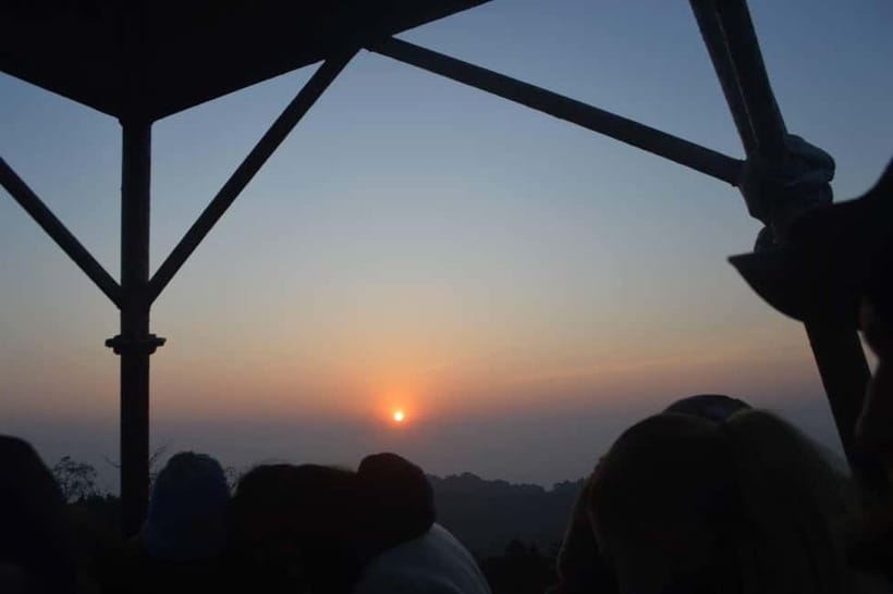 Kathmandu: Nagarkot Sunrise & Hiking Trip - A choice after sunrise: hike or ride