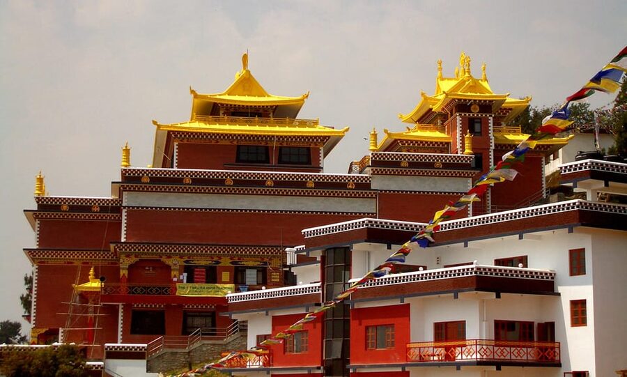Kathmandu: Namobuddha Day Tour with Lunch - The 44-meter Shiva statue near Sanga