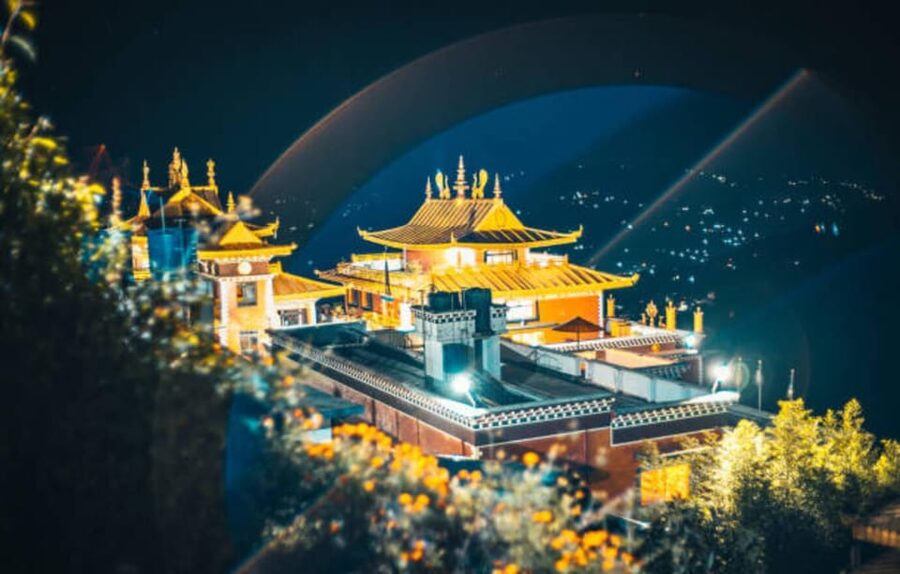 Kathmandu: Namobudhha Buddhist Pilgrimage & Dhulikhel Tour - Dhulikhel’s old streets and mountain views