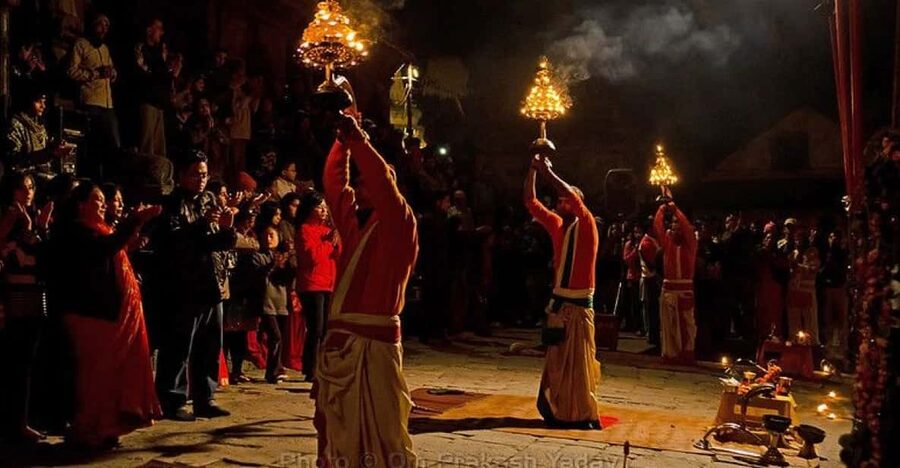 Kathmandu: Pashupatinath Temple Aarti Night Tour - Key points at a glance