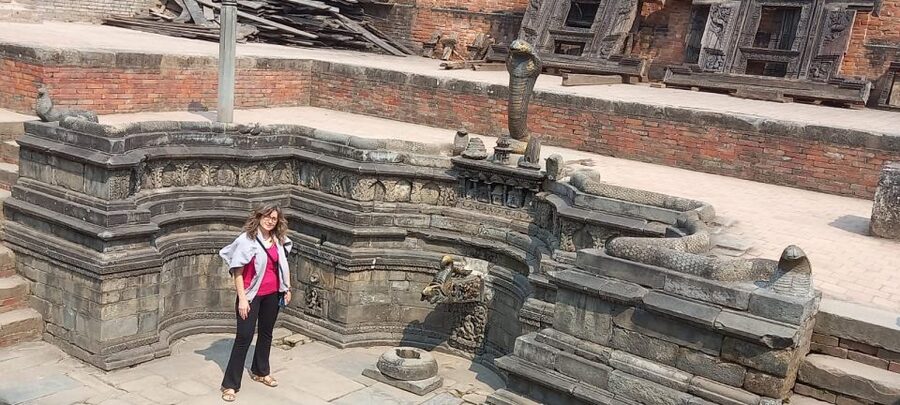 Kathmandu: Private Bhaktapur and Patan Sightseeing Tour - Bhaktapur Durbar Square and the Golden Gate