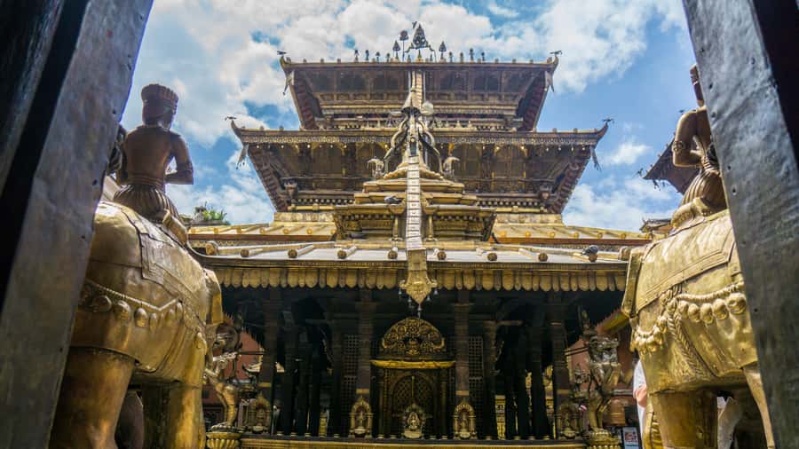 Kathmandu: Private Patan and Bhaktapur Sightseeing Tour - Why Patan and Bhaktapur work well together