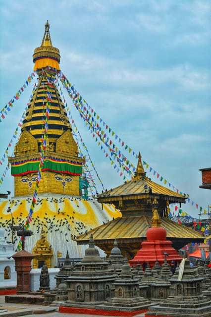 Kathmandu's 7 UNESCO Heritage Gems: Private Full-Day Tour - Boudhanath Stupa and a change of pace