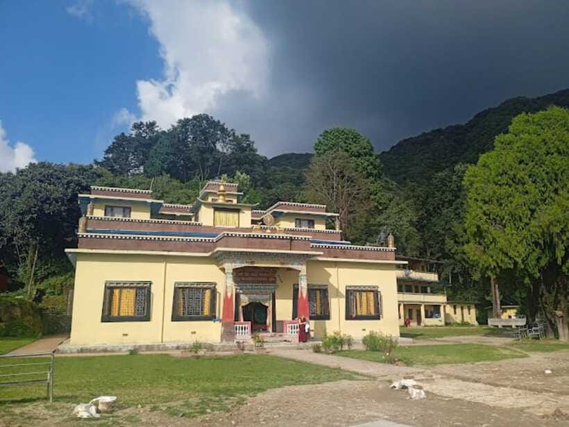 Kathmandu: Shivapuri National park Day Hiking - Birds, orchids, and a cleaner breath of air