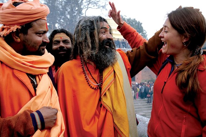 Kathmandu Spiritual Sites: Bodhnath & Pashupatinath Tour - The short walk toward Pashupatinath