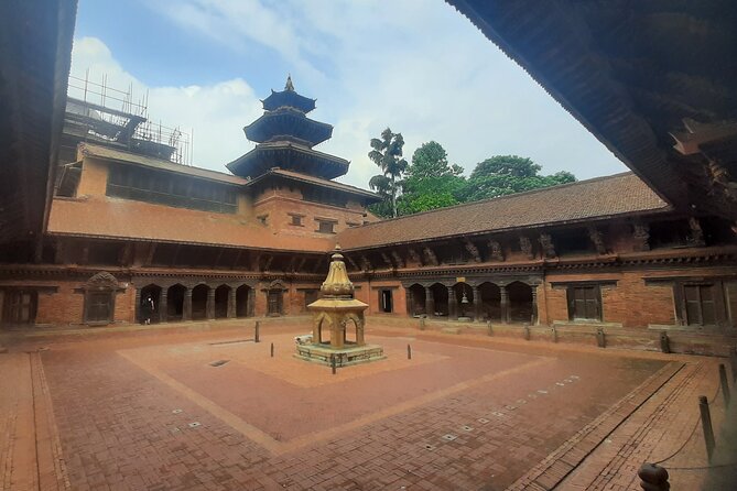 Kathmandu Top 4 or 2 UNESCO World Heritage Sites Day Tour - Patan Durbar Square and Newari Craft