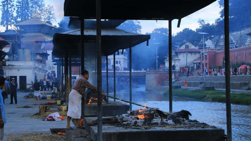 Katmandu: Pashupatinath Open Cremation & Evening Aarati - What the $27 price really covers